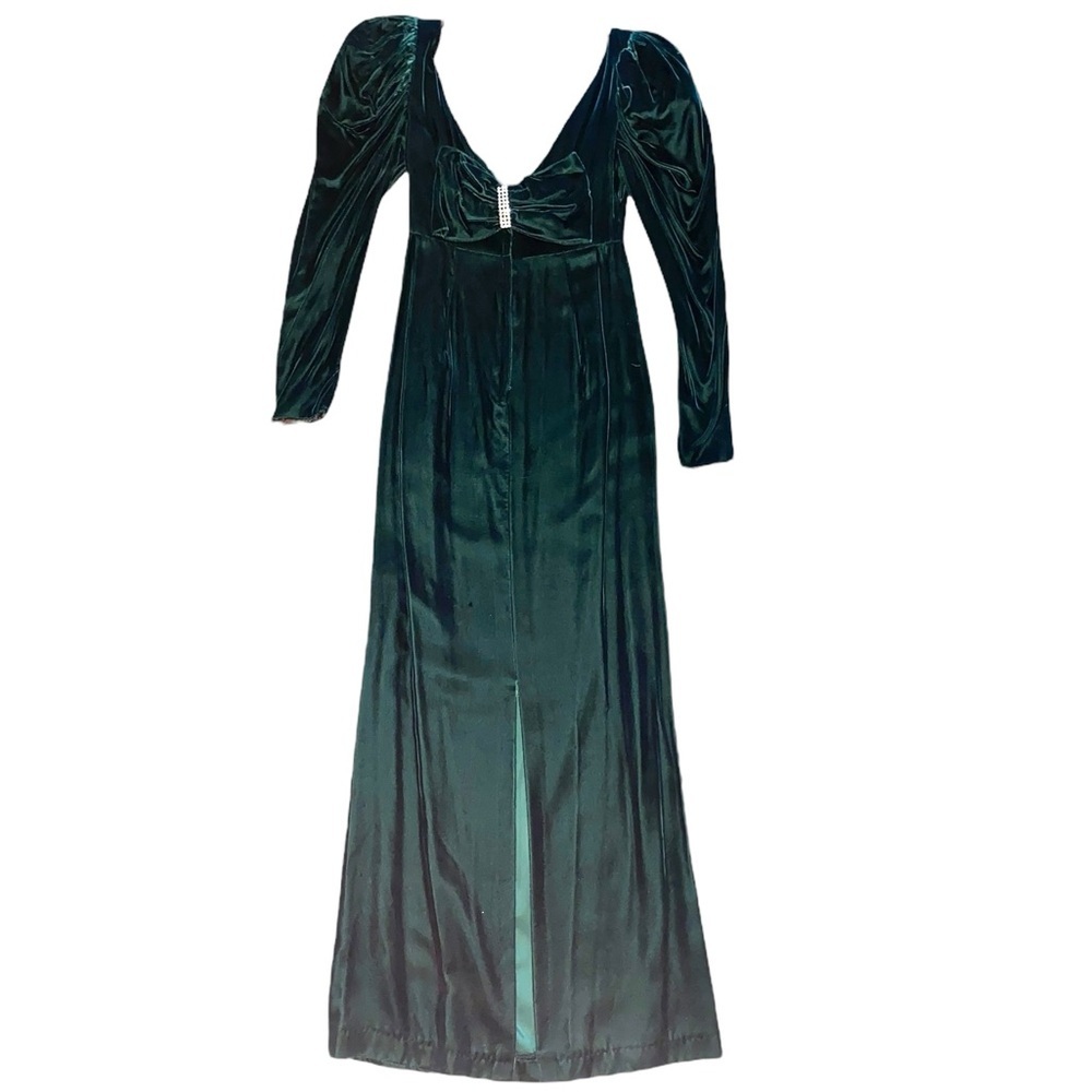 Vintage Forest Green Velvet Rhinestone Backless Bow dress
Gown 40s black Tie